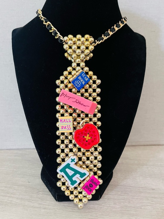 Betsey Johnson Jewelry - Betsey Johnson "Best In Class" School Tie Pendant Necklace NWT